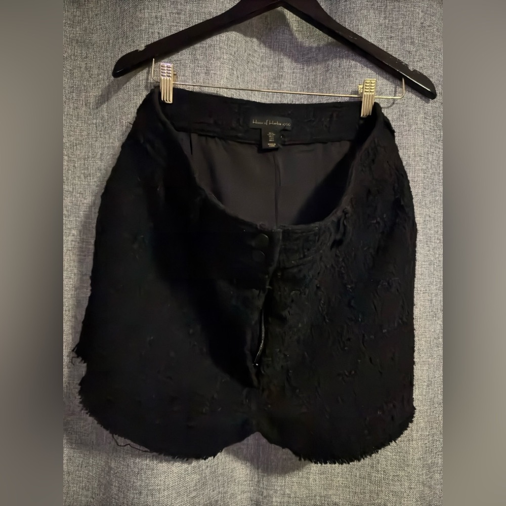 House of Harlow Women's Black Shorts